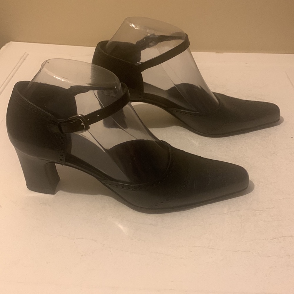 Jil Sander Women's Ankle-Strap Pointed-Toe Pumps Size 6 - Picture 3 of 15